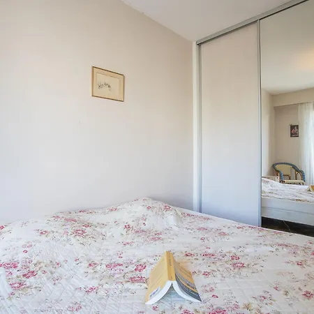 Les Pervenches By Interhome