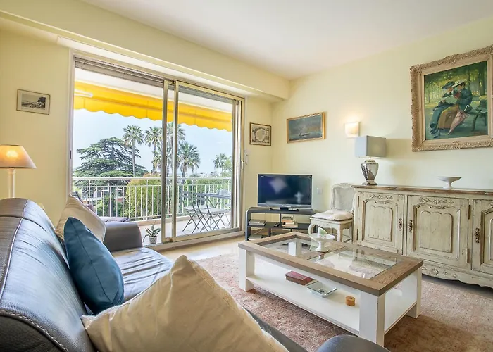 Les Pervenches By Interhome